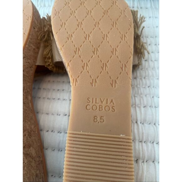 SILVIA COBOS MAMBO SLIP ON SANDALS IN BEIGE NEW - Picture 4 of 6